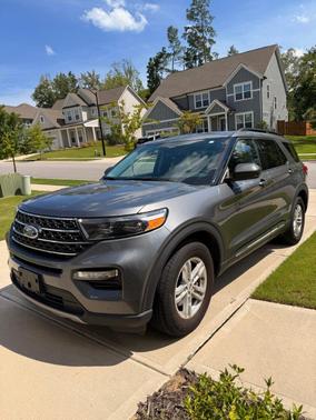 Gray 2024 Ford Explorer XLT
