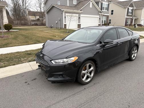 2013 Ford Fusion SE