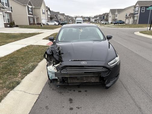 2013 Ford Fusion SE