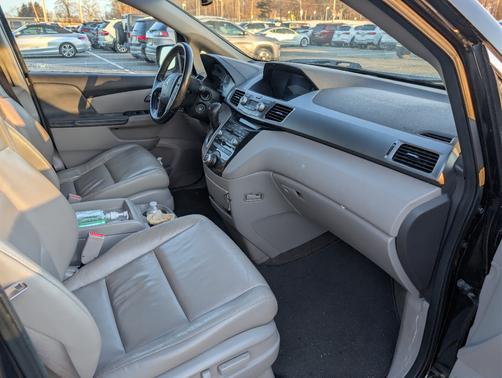 2011 Honda Odyssey Touring Elite
