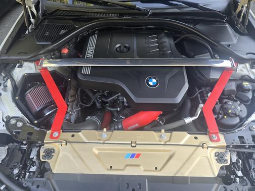 2022 BMW 330 i xDrive
