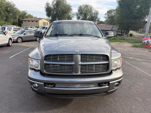 Gray 2005 Dodge Ram 2500 SLT Quad Cab