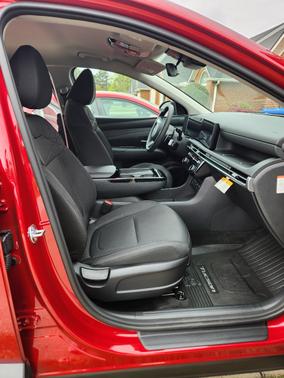 Red 2025 Hyundai TUCSON Hybrid Blue