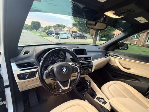 White 2017 BMW X1 xDrive 28i