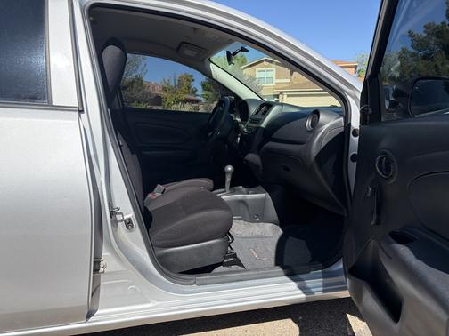 Silver 2015 Nissan Versa 1.6 S+