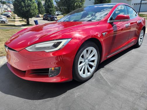 2017 Tesla Model S 75D
