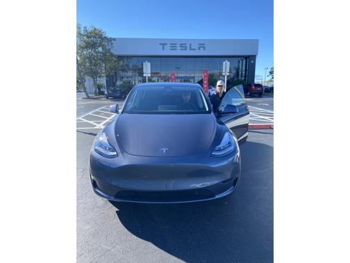 2023 Tesla Model Y AWD
