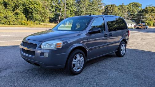 Gray 2007 Chevrolet Uplander LS