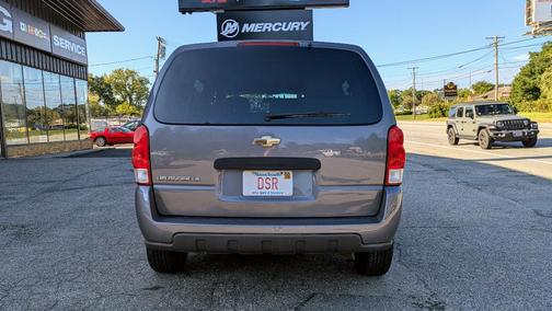 Gray 2007 Chevrolet Uplander LS