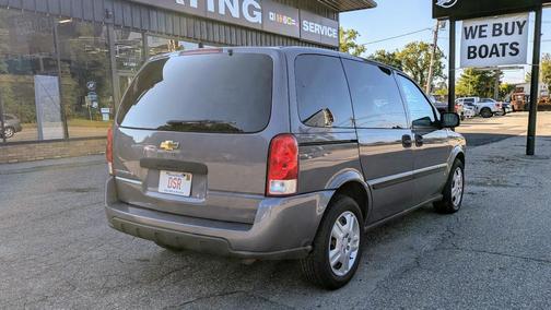 Gray 2007 Chevrolet Uplander LS