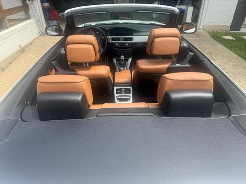White 2011 BMW 335 is
