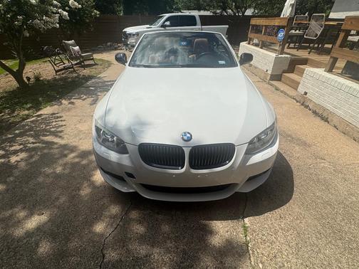 White 2011 BMW 335 is