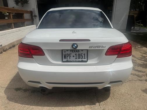 White 2011 BMW 335 is