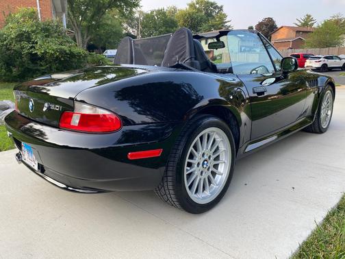 2002 BMW Z3 3.0i Roadster