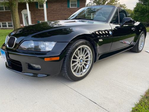 2002 BMW Z3 3.0i Roadster