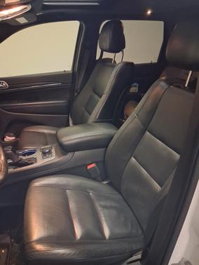 White 2020 Jeep Grand Cherokee Limited