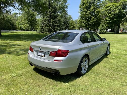 2016 BMW 550 i xDrive