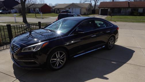 Black 2015 Hyundai SONATA Sport 2.0T