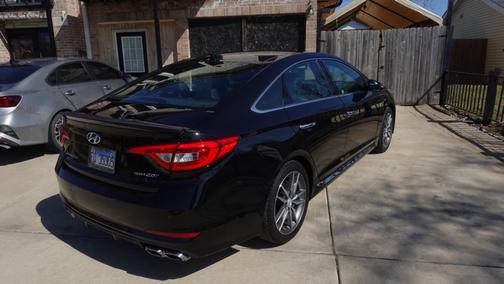 Black 2015 Hyundai SONATA Sport 2.0T