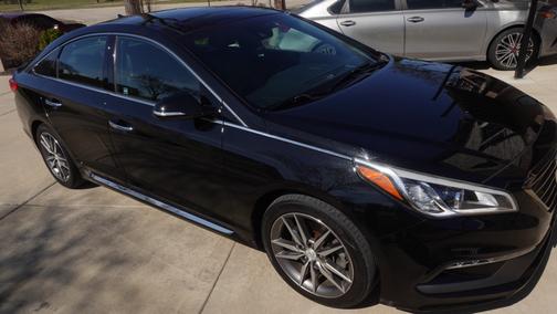 Black 2015 Hyundai SONATA Sport 2.0T