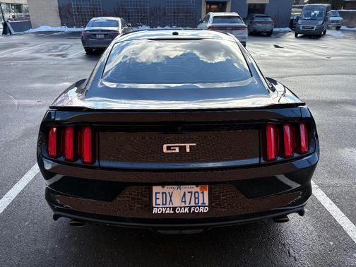 2017 Ford Mustang GT Premium