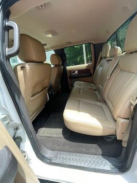 White 2013 Ford F-150 Lariat