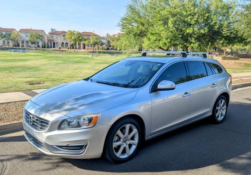 2017 Volvo V60 T5 Premier