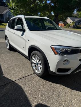 White 2015 BMW X3 xDrive28i