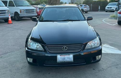Black 2001 Lexus IS 300 Base