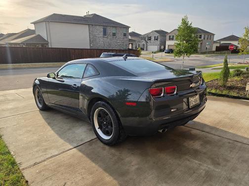 Gray 2013 Chevrolet Camaro 2LS