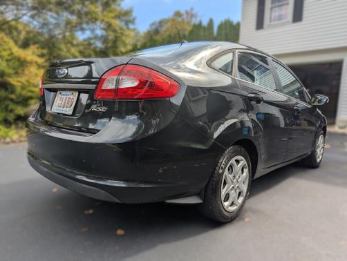 2013 Ford Fiesta SE