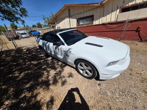 2014 Ford Mustang GT Premium