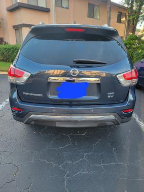 2015 Nissan Pathfinder SV