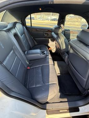 1999 Lincoln Town Car Executive