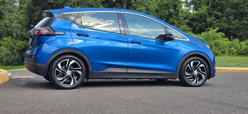 2023 Chevrolet Bolt EV 2LT