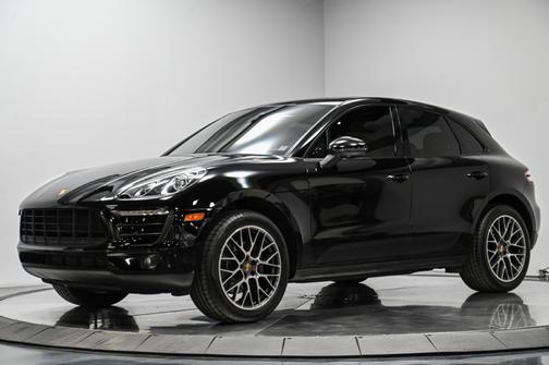 2018 Porsche Macan Macan Sport Edition