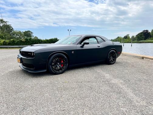 2015 Dodge Challenger SRT Hellcat