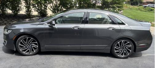 2020 Lincoln MKZ Reserve