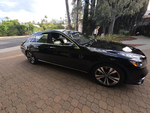 Black 2020 Mercedes-Benz S-Class S 560