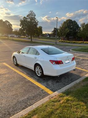 2011 Lexus ES 350 Base