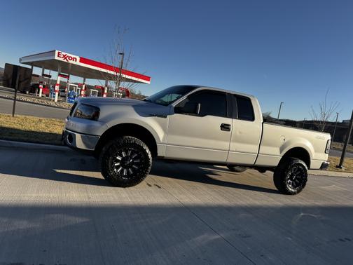 2006 Ford F-150 XLT SuperCab