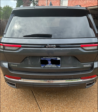 Gray 2023 Jeep Grand Cherokee Overland