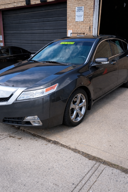 Black 2009 Acura TL Technology