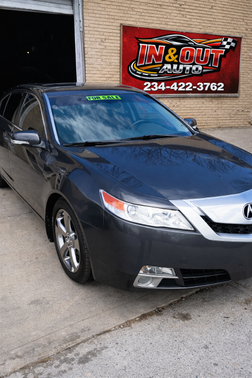 Black 2009 Acura TL Technology