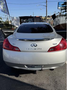 2014 INFINITI Q60 Base