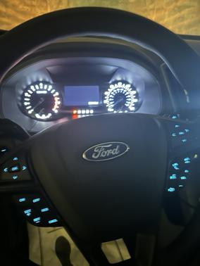 White 2016 Ford Edge SE