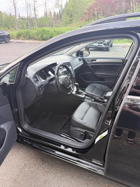 Black 2016 Volkswagen Golf SportWagen TSI SEL 4-Door