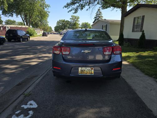 2013 Chevrolet Malibu 1LS