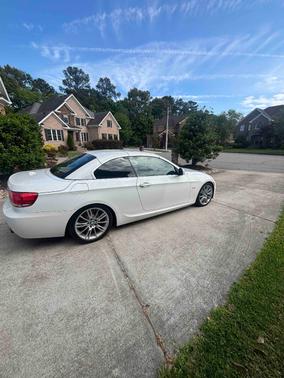 White 2010 BMW 335 i