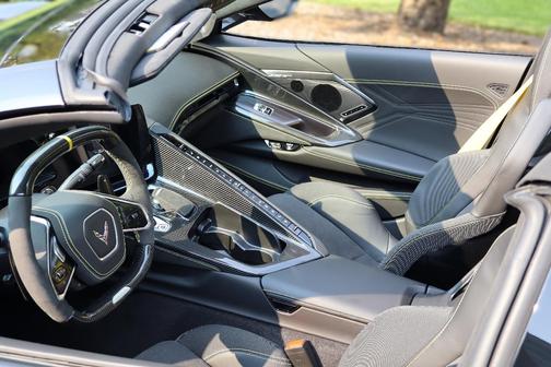 Black 2023 Chevrolet Corvette Z06 w/3LZ
